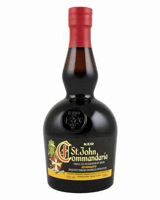 Commandaria, bernsteinfarbener Süsswein aus Zypern im Glas